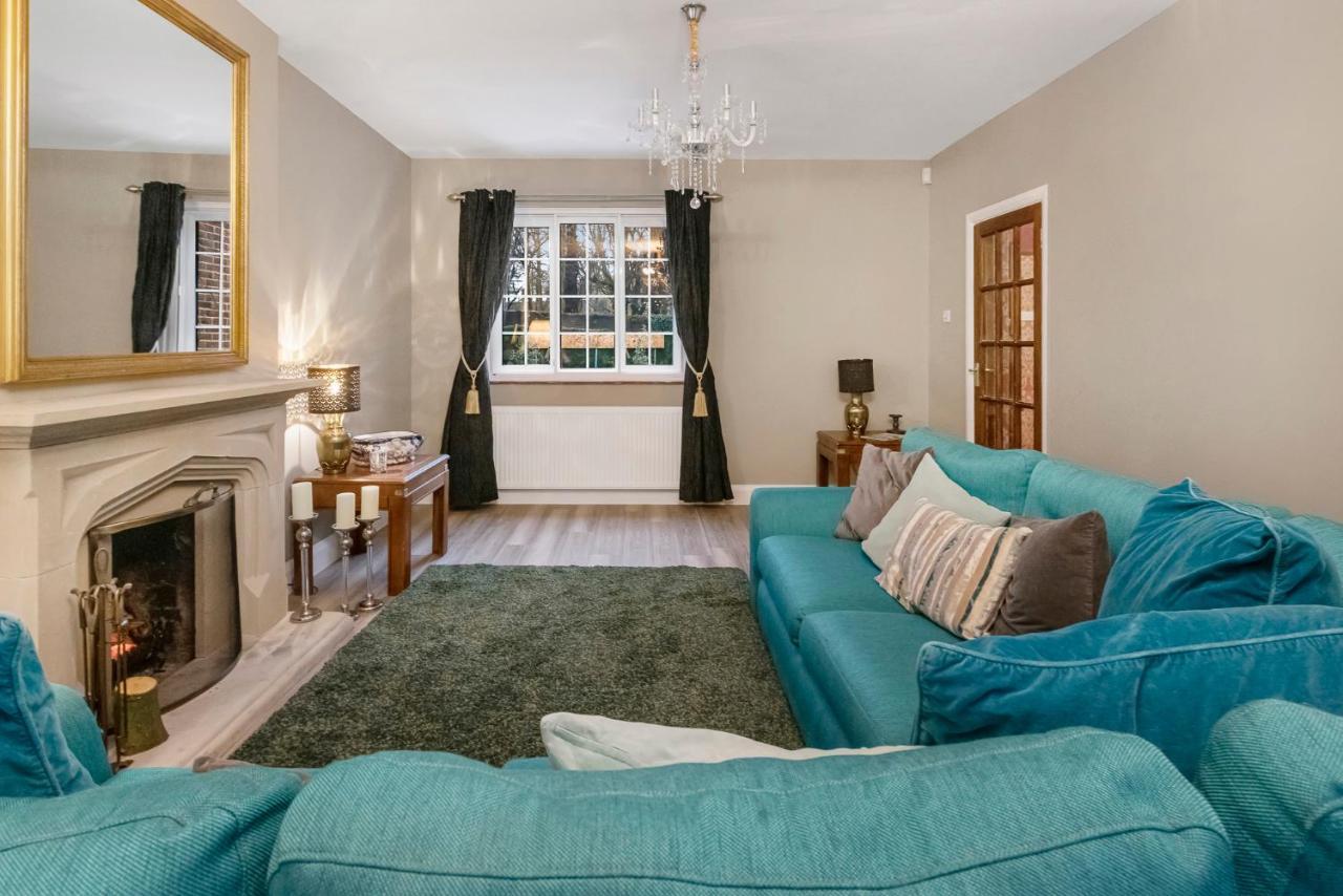 Hotel Westleigh à Ashtead Extérieur photo