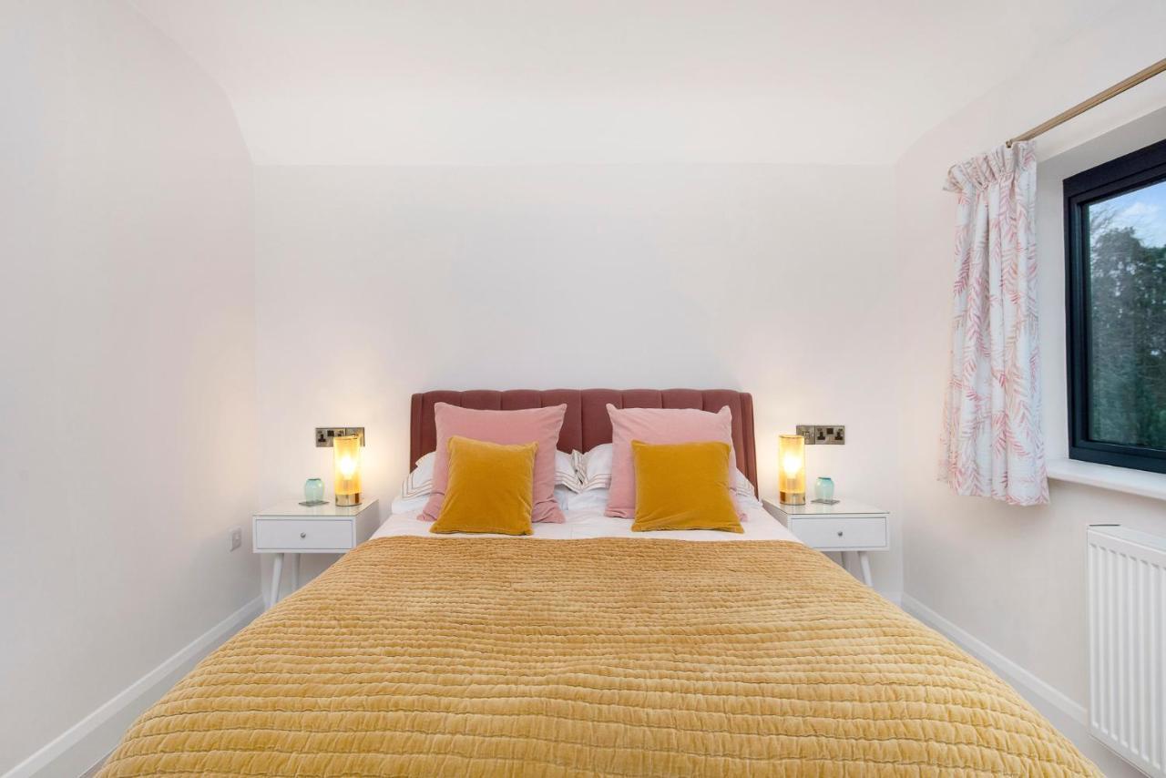 Hotel Westleigh à Ashtead Extérieur photo